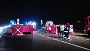 Tragiczny wypadek z udziałem pieszych w Sarnowie